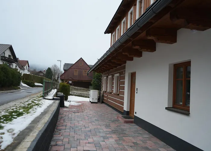 Διαμέρισμα Melanie *